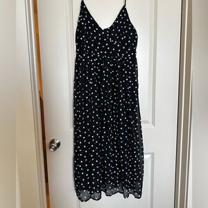 Black and White Daisy Dress